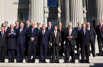 Η G7 ΕΠΙΘΥΜΕΙ ΤΗΝ ΠΑΡΑΜΟΝΗ ΤΗΣ ΕΛΛΑΔΑΣ ΣΤΟ ΕΥΡΩ - Φωτογραφία 1