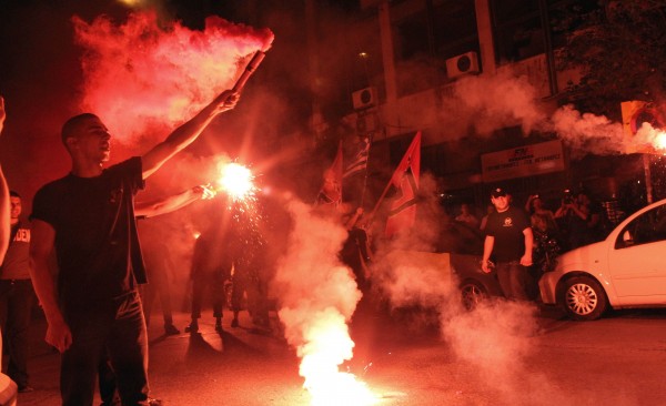 Οι πανηγυρισμοί στη Θεσσαλονίκη για τη Χρυσή Αυγή - Φωτογραφία 2