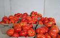 Διανομή πέντε τόνων ντομάτας στο Τυμπάκι