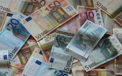 Στα κρατικά ταμεία έως την Παρασκευή το 1 δισ. ευρώ από τη δόση του Μαΐου - Φωτογραφία 1