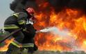 Νεκρός πυροσβέστης στην Ελευσίνα - απειλείται η 112 Πτέρυγα Μάχης