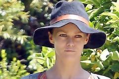 V. Paradis: Ψάχνει σπίτι για να μετακομίσει στο Beverly Hills μετά τον χωρισμό από τον Depp!