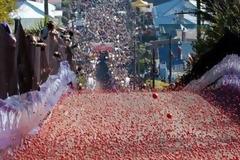 Δείτε πώς είναι ένας από τους...πιο απότομους δρόμους στον κόσμο!