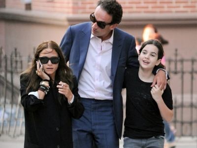 H Μary Kate Olsen βόλτα με τον Olivier Sarkozy και την κόρη του - Φωτογραφία 1