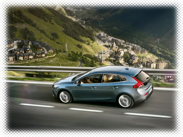 Πολυτέλεια στα 1600 κυβικά φέρνει η Σουηδική φίρμα με το νέο Volvo V40: Από 21.070 € η τιμή του (+photo gallery) - Φωτογραφία 6