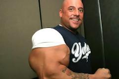 Φούσκωσε φούσκωσε από τα αναβολικά και στο τέλος... έσκασε – [Σοκαριστικές φώτος]