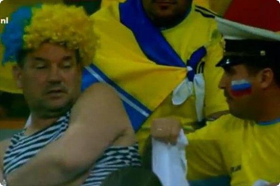 VIDEO: Τα αστεία...του Euro 2012 - Φωτογραφία 1