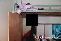 ΑΠΙΣΤΕΥΤΟ:  Δείτε φοβερή έκπληξη στην ντουλάπα!