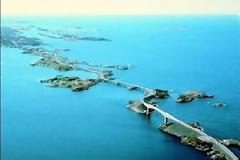 Αυτοκινητόδρομος στον ωκεανό!