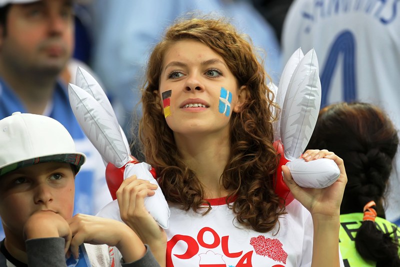 Euro 2012: Νικήτρια η Ελλάδα στις κερκίδες (photos) - Φωτογραφία 12