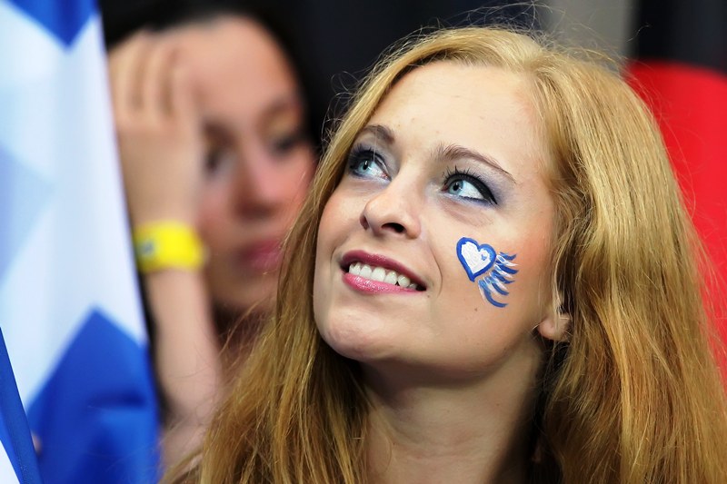 Euro 2012: Νικήτρια η Ελλάδα στις κερκίδες (photos) - Φωτογραφία 7