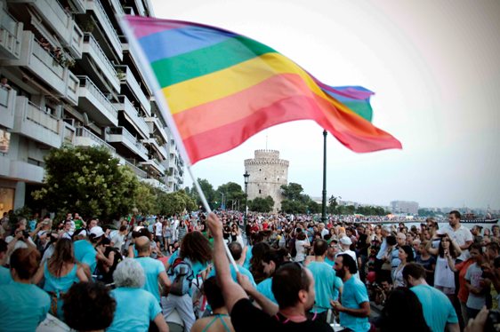 VIDEO: Επεισόδια στο gay pride - Φωτογραφία 4