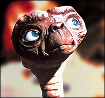 E.T: 10 πράγματα που δεν ξέρατε για τον πιο διάσημο εξωγήινο - Φωτογραφία 2