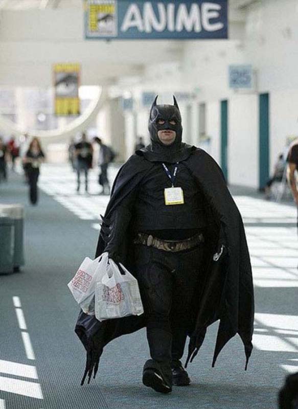 ΔΕΙΤΕ: Οι 10 πιο ασυνήθιστοι & αστείοι Batman - Φωτογραφία 3