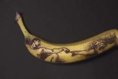 Μετατρέποντας μια μπανάνα σε έργο τέχνης