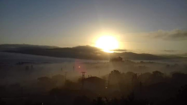 Πνιγμένη στην ομίχλη ξύπνησε η ΜΠΑΜΠΙΝΗ - [ΦΩΤΟ] - Φωτογραφία 4