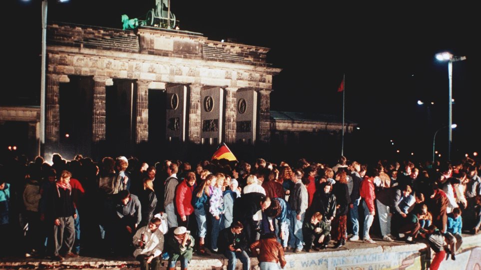 Νοέμβριος 1989 - Νοέμβριος 2019: 30 χρόνια από την πτώση του Τείχους του Βερολίνου - Φωτογραφία 1