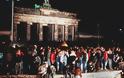 Νοέμβριος 1989 - Νοέμβριος 2019: 30 χρόνια από την πτώση του Τείχους του Βερολίνου - Φωτογραφία 1