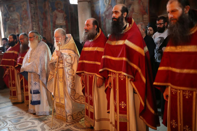 12720 - Φωτογραφίες πανηγυρικής Θείας Λειτουργίας στην εορτάζουσα Βατοπαιδινή Σκήτη του Αγίου Δημητρίου - Φωτογραφία 11