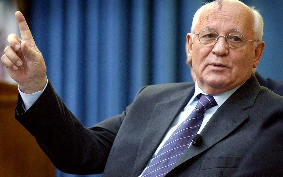 O Γκορμπατσόφ περιγράφει πως έμαθε για την πτώση του Τείχους - Φωτογραφία 1