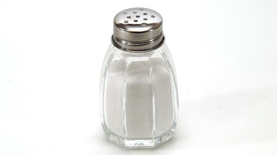 Τι προκαλεί το πολύ αλάτι; Πώς μπορείτε να το μειώσετε - Φωτογραφία 1