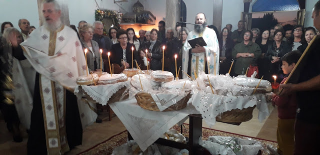 Η εορτή του Αγίου Νεκταρίου στον ομώνυμο Ιερό Ναό στο Δοκίμι Αγρινίου. - Φωτογραφία 1