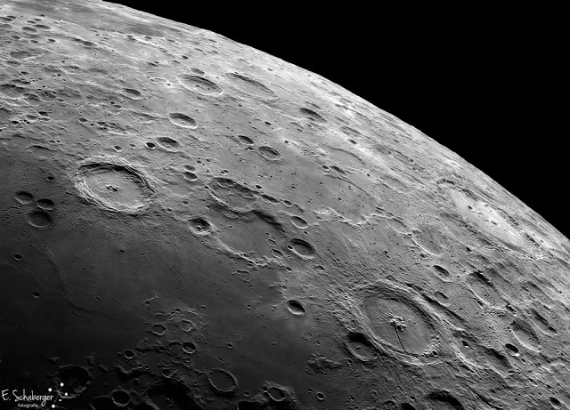 Lunar Craters Langrenus and Petavius - Φωτογραφία 1
