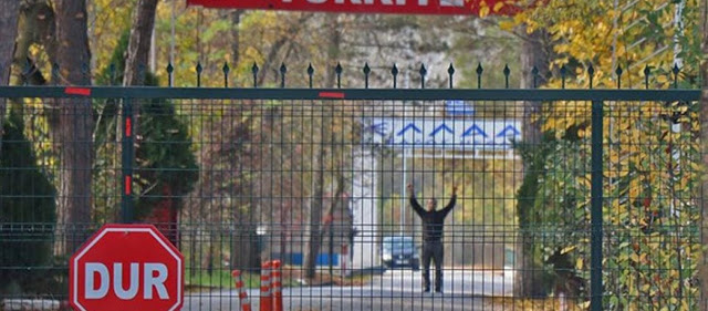Συνεχίζεται η κρίση στον Έβρο: Παρέμβαση ΟΗΕ ζητούν Τούρκοι διπλωμάτες για τον τζιχαντιστή! – «Μυρίζει» προβοκάτσια η υπόθεση - Φωτογραφία 1