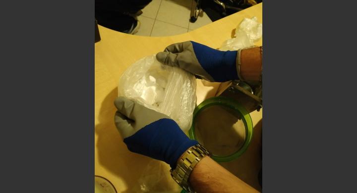 Μαφία ναρκωτικών: Πωλούσαν νοθευμένο «κοκορέτσι» και φτηνά «κάστανα» (pics) - Φωτογραφία 7