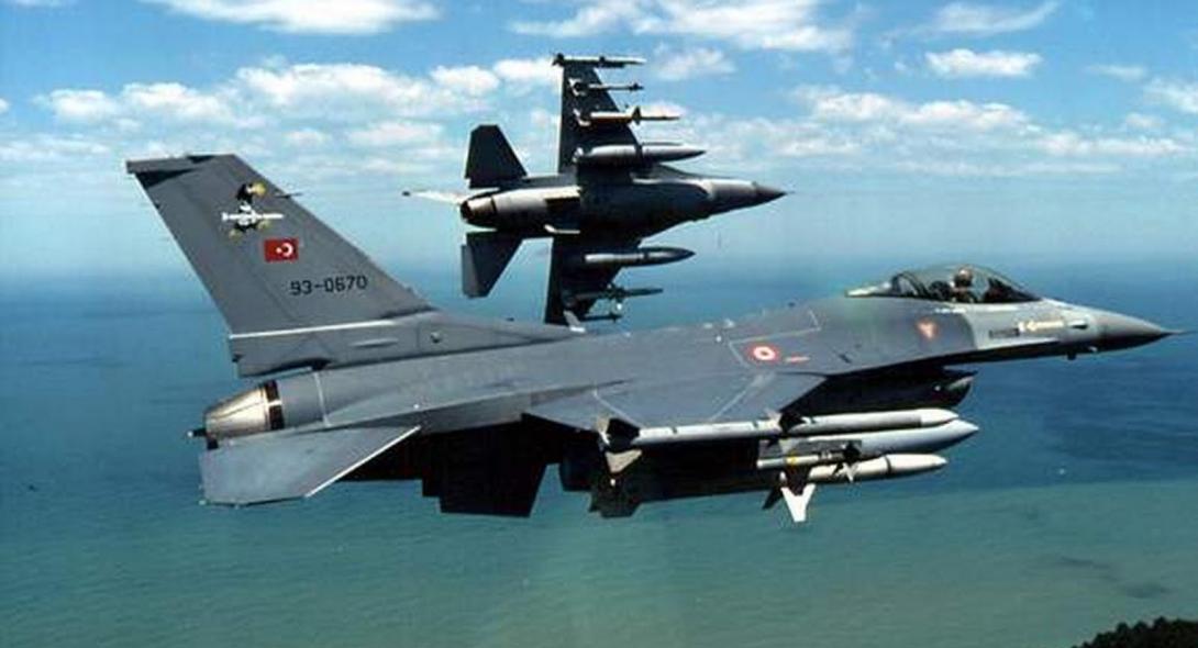 Προκαλεί η Τουρκία: F-16 πέταξε πάνω από το Καστελόριζο - Φωτογραφία 1