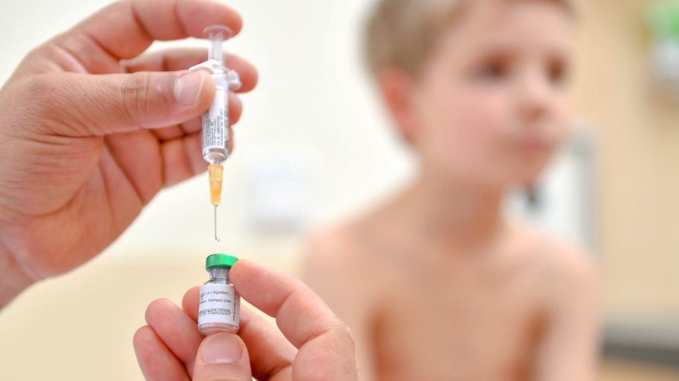 Γερμανία: Πρόστιμο έως €2.500 σε γονείς αν δεν εμβολιάζουν τα παιδιά για ιλαρά - Φωτογραφία 1