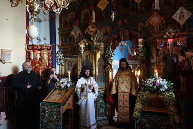 12760 - Η ανακομιδή των λειψάνων του Αγίου Γεωργίου στην Ιερά Καλύβη των Ιωασαφαίων στα Καυσοκαλύβια - Φωτογραφία 11