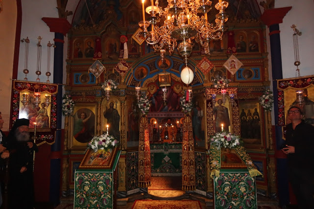 12760 - Η ανακομιδή των λειψάνων του Αγίου Γεωργίου στην Ιερά Καλύβη των Ιωασαφαίων στα Καυσοκαλύβια - Φωτογραφία 26
