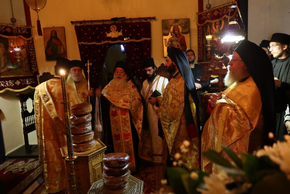 12760 - Η ανακομιδή των λειψάνων του Αγίου Γεωργίου στην Ιερά Καλύβη των Ιωασαφαίων στα Καυσοκαλύβια - Φωτογραφία 38
