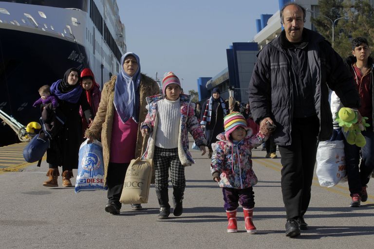 Στον Πειραιά 179 πρόσφυγες από Κω, Κάλυμνο, Ρόδο - Φωτογραφία 1
