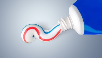 Πόσο επικίνδυνες είναι οι οδοντόκρεμες που περιέχουν φθόριο; - Φωτογραφία 1