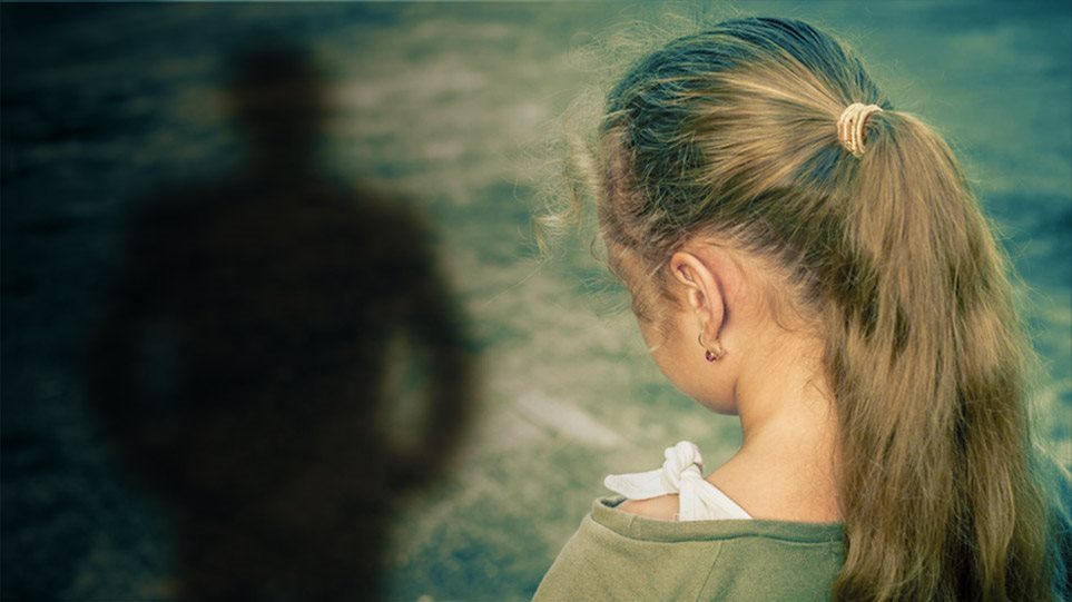 Μαρτυρία - σοκ για τον βιασμό της 12χρονης στη Μάνη: Η γιαγιά γνώριζε τις ασελγείς πράξεις του παππού - Φωτογραφία 1