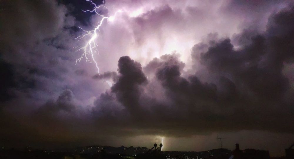 Κακοκαιρία «Γηρυόνης»: Καταιγίδες και σήμερα - 125 χιλιοστά βροχής έπεσαν στη Ρόδο σε τέσσερις ώρες - Φωτογραφία 1