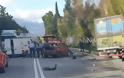 Φρικτό τροχαίο: Αυτοκίνητο συγκρούστηκε με φορτηγό - Φωτογραφία 2