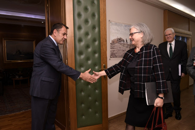 Συνάντηση ΥΕΘΑ κ. Νικολάου Παναγιωτόπουλου με την Πρέσβη της Αυστρίας κ. Ερμίνα Πόπελερ - Φωτογραφία 2
