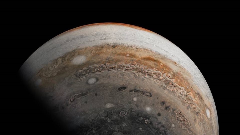 NASA: Εκπληκτική φωτογραφία του πλανήτη Δία από το Juno - Φωτογραφία 1