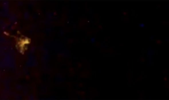 Η NASA «έκοψε» ξανά τη live μετάδοση από τον ISS, πριν ακουστεί ότι βλέπει UFO - Φωτογραφία 3