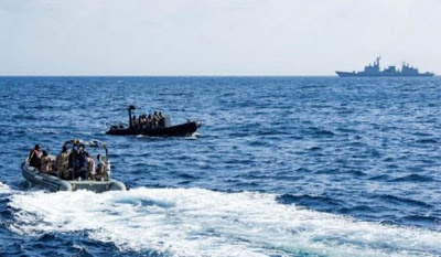 Πειρατική επίθεση σε ελληνόκτητο πλοίο - 19 ναυτικοί όμηροι - Φωτογραφία 1