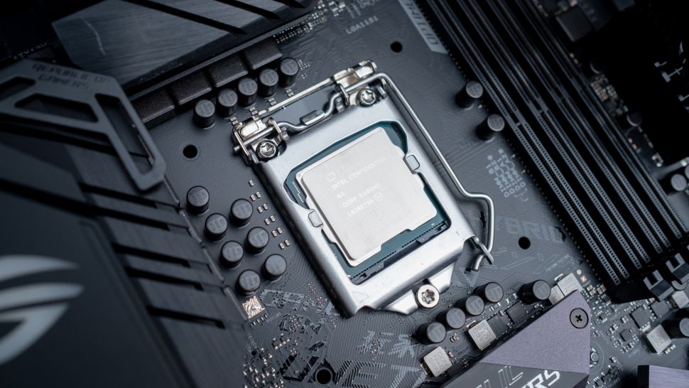 Η Intel απολογείται για την έλλειψη επεξεργαστών - Φωτογραφία 1