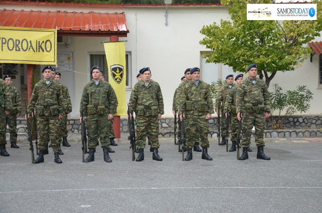 79 ΑΔΤΕ: Λουκουμάδες και κονιάκ στο τραπέζι του πεσόντα πυροβολητή - Φωτογραφία 20