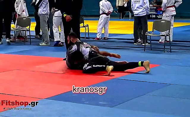 Ένας ΕΠΟΠ Επιλοχίας Πρωταθλητής του Brazilian jiu jitsu - Φωτογραφία 12
