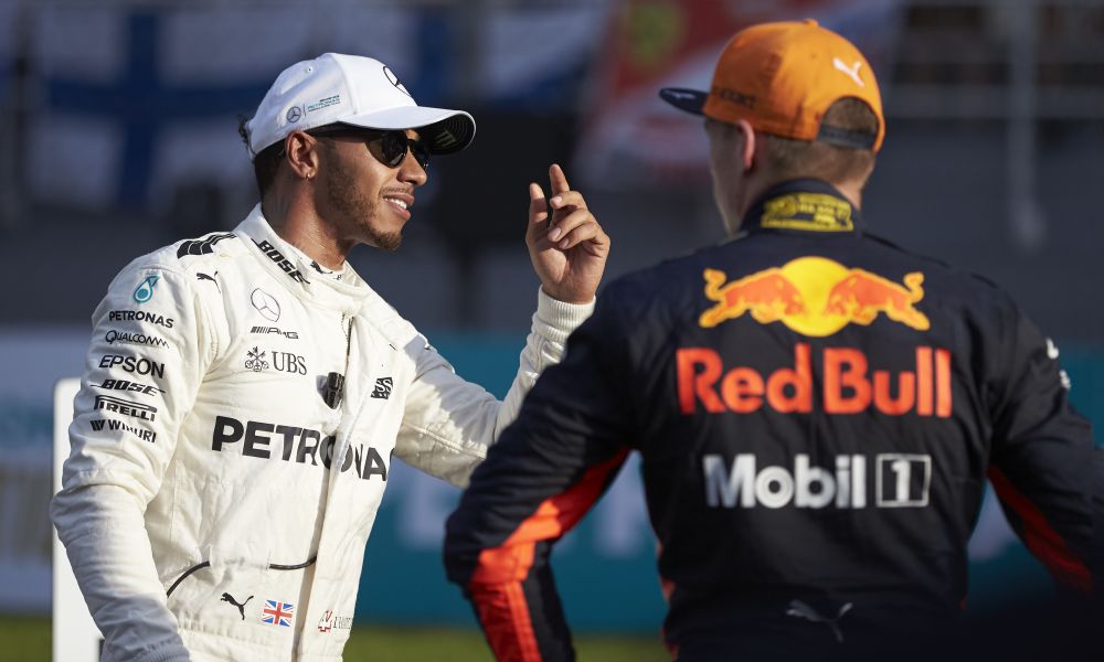 Ο Hamilton «κάρφωσε» τον Verstappen - Φωτογραφία 1