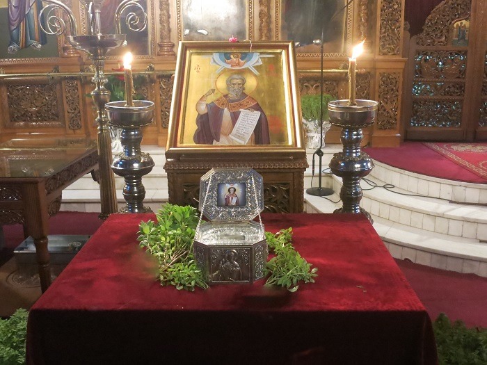 Ασημένια λειψανοθήκη του αγίου Mηνά του Kαλλικέλαδου - Φωτογραφία 2