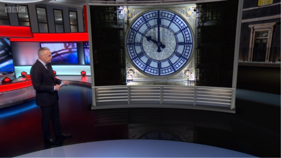 Βρετανία: Δείτε τον εντυπωσιακό τρόπο που ανακοίνωσε το BBC το exit poll - Φωτογραφία 1