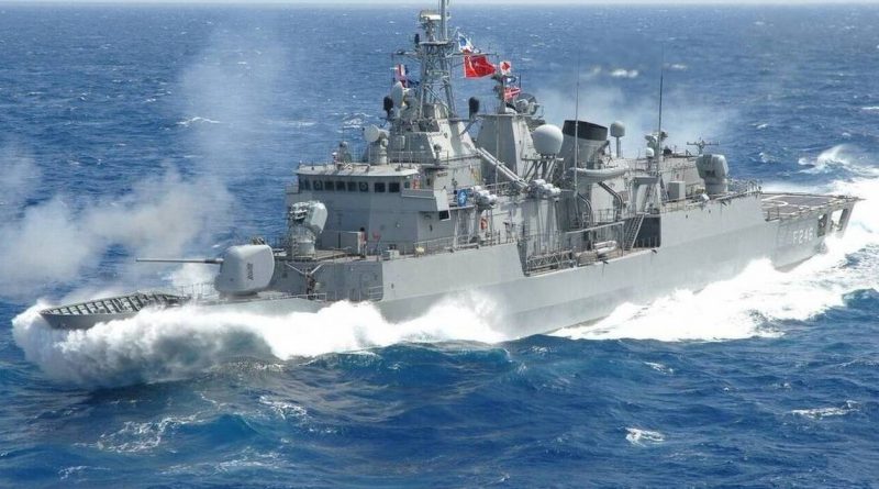 Θρίλερ στο Αιγαίο: Τουρκικά πολεμικά πλοία στρέφουν τα πυροβόλα τους εναντίον ελληνικών σκαφών - Φωτογραφία 1